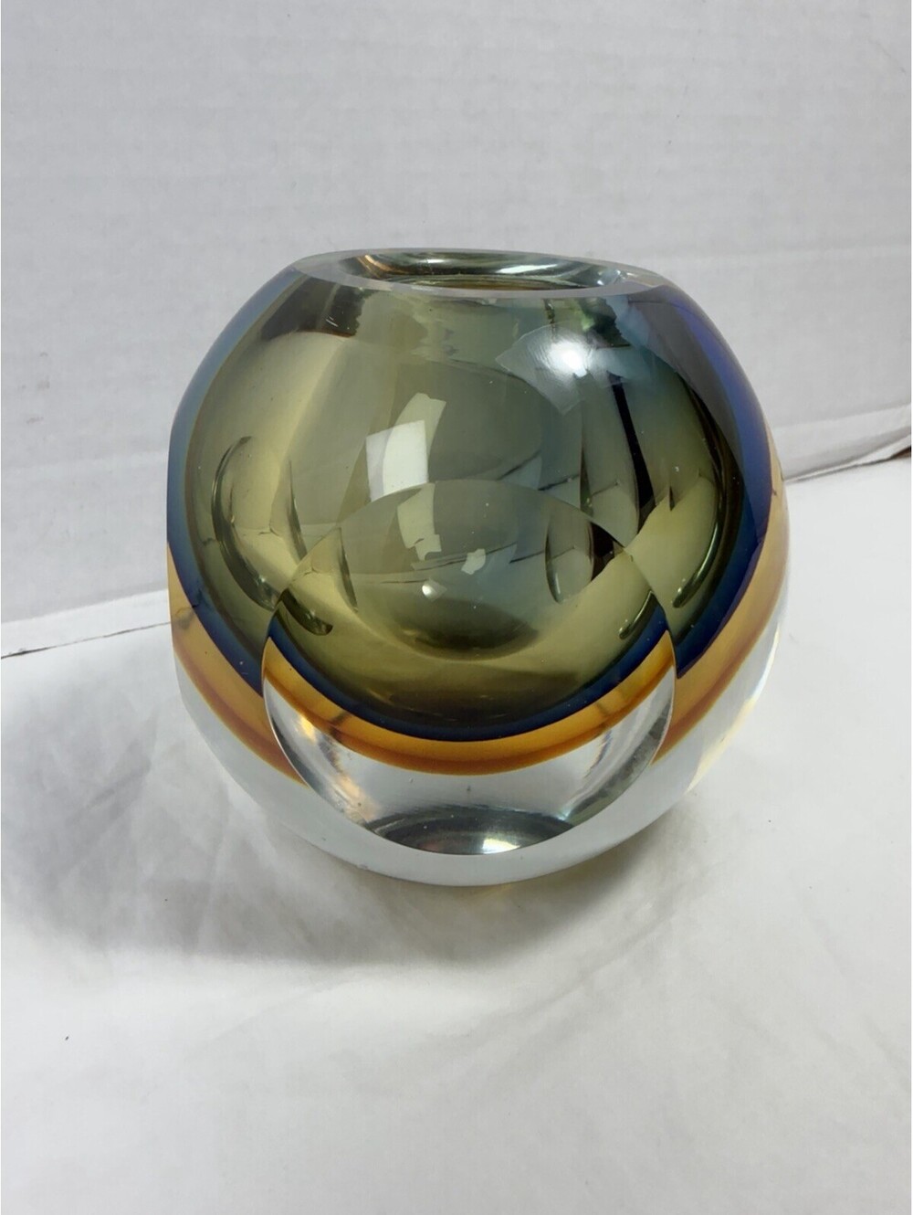 Vintage Mid-Century Murano Sommerso Faceted Art Glass Round Vase /Candle Holder